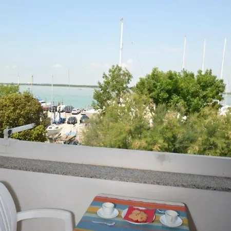 Apartamento Spacious And Bright Flat With Swimming Pool - Beahost Bibione