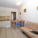 Spacious And Bright Flat With Swimming Pool - Beahost Apartment Bibione