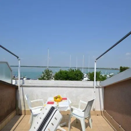Spacious And Bright Flat With Swimming Pool - Beahost Bibione
